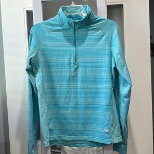 Straight Down Golf Apparel, washed never worn, woman size M light blue